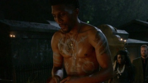 Yusuf Gatewood in The Originals (2013-2018) Sexy Shirtless 48568