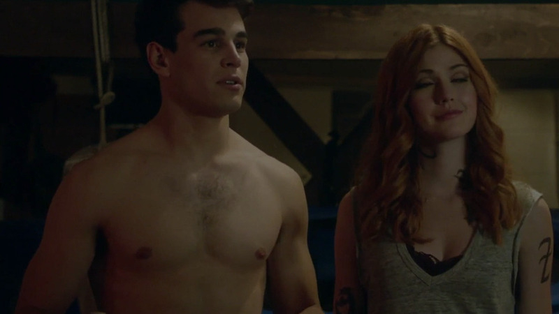 Hottest Simon Lewis Scenes. Shirtless. 66903