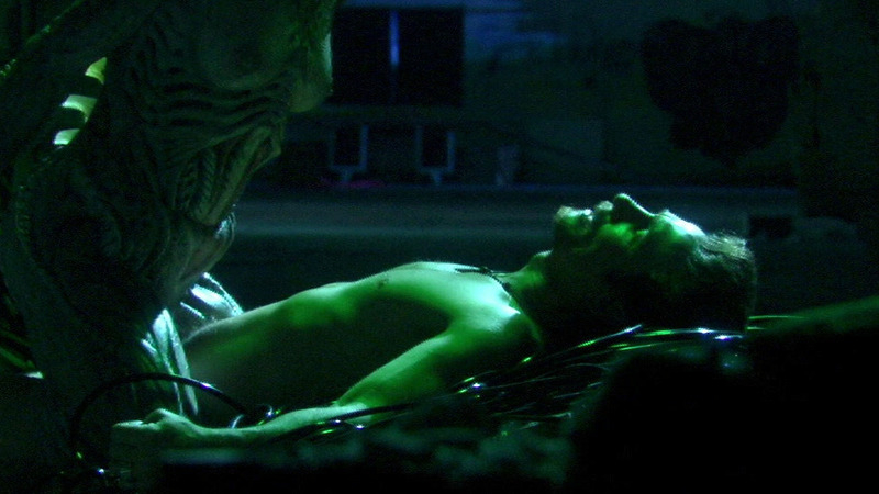 Sexiest Dominic Keating Scene in Species: The Awakening. Shirtless. 50197