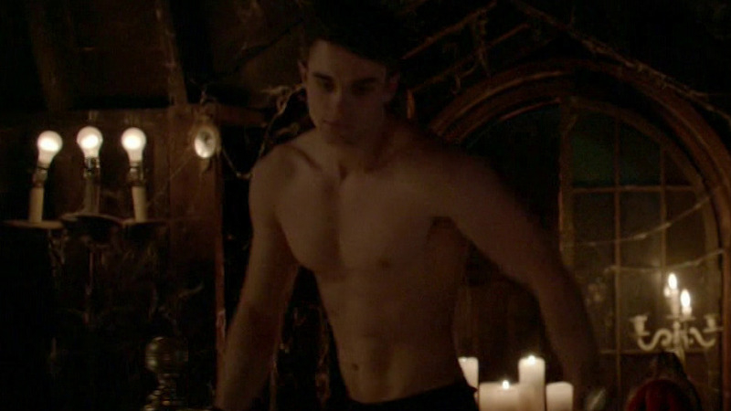 Sexiest Scenes of Kol Mikaelson from The Originals. Shirtless, Underwear. 50153