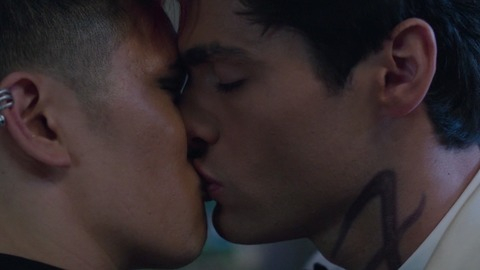 Sexiest Matthew Daddario Scene in Shadowhunters. Gay, Sexy. 51367