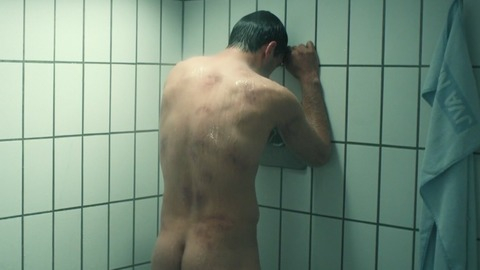 Kai Schumann in Verfehlung (2015) Butt Shirtless 50809