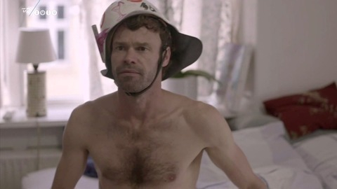 Mick Øgendahl in Tomgang (2013-2015) Sexy Shirtless 51310