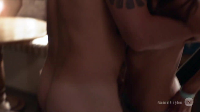 Ben Robson Naked in Animal Kingdom. Butt, Sexy, Shirtless, Straight, close-up, tanlines. 178639