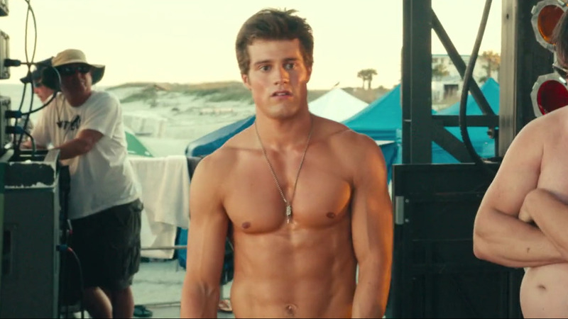 Hottest Jake Picking Scene in Dirty Grandpa. Shirtless. 52244