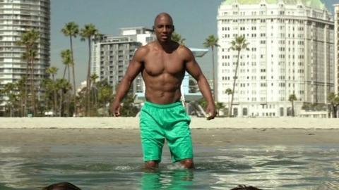 Nahesi Crawford in Rosewood (2015-2017) Sexy Shirtless 52694