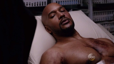 Henry Simmons in Marvel's Agents of S.H.I.E.L.D. (2013-2019) Sexy Shirtless 53011