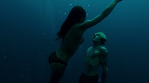 Luke Bracey in Point Break (2015) Sexy Shirtless Sexy Shirtless 53719