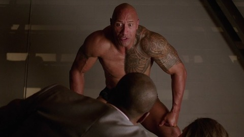 Dwayne Johnson in Central Intelligence (2016) Shirtless 60059