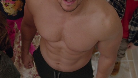 Mark Wahlberg in Daddy's Home (2015) Sexy Shirtless 55229