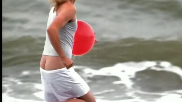 Tom DeLonge Naked in All the Small Things. Butt. 56407