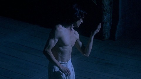 Billy Crudup in Stage Beauty (2004) Shirtless 57223