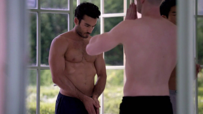 Sexiest Aarón Díaz Scene in Quantico. Shirtless. 60169