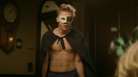 Caspar Lee in Laid in America (2016) Shirtless 60287