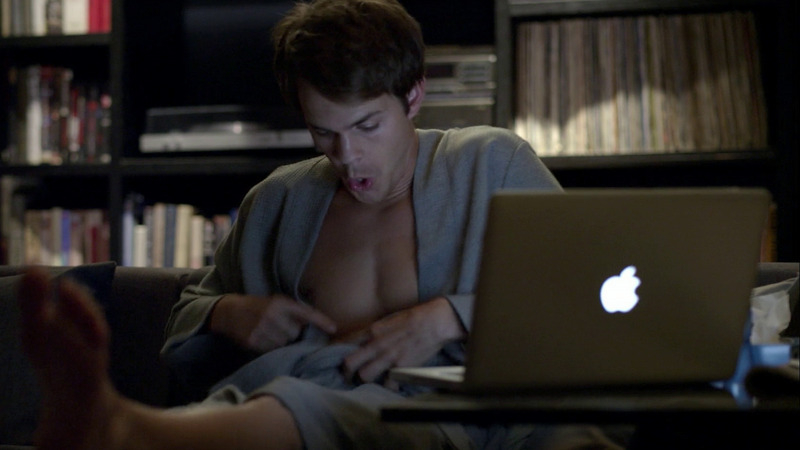 Sexiest Johnny Simmons Scene in The Late Bloomer. Shirtless. 60439