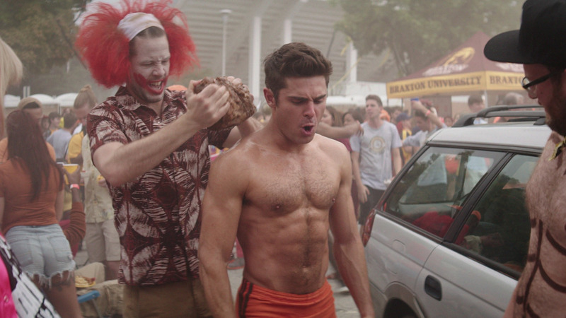 Sexiest Scenes of Teddy Sanders from Neighbors 2: Sorority Rising. Shirtless. 60767