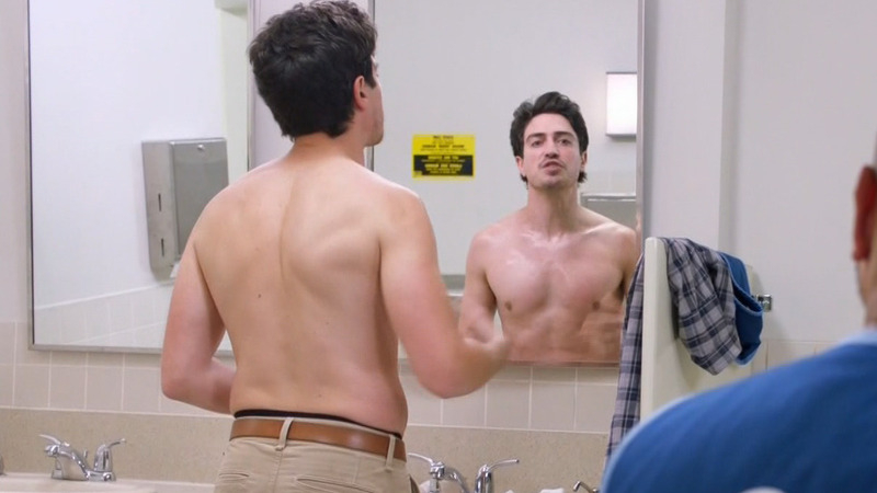 Sexiest Scenes of Jonah Simms from Superstore. Shirtless. 74681