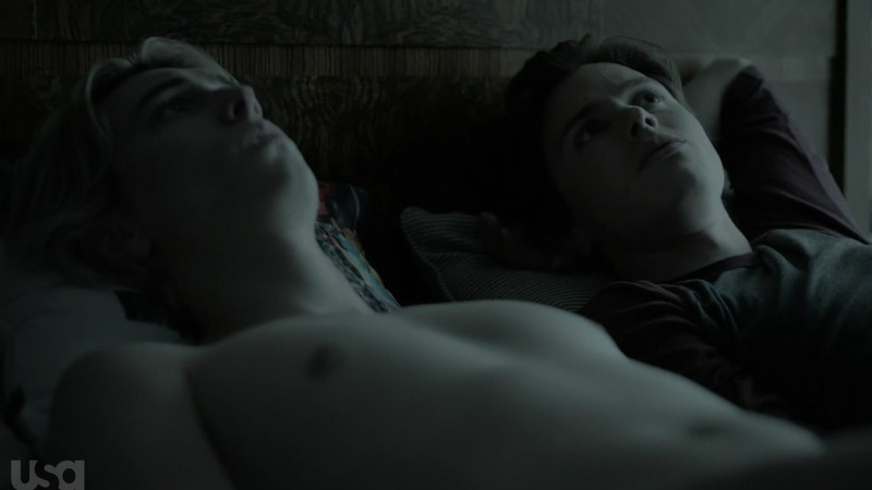 Sexiest James Paxton Scene in Eyewitness. Shirtless. 62971
