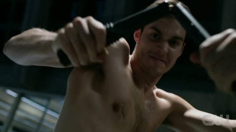 Hottest Mon-El Scenes. Shirtless. 61227