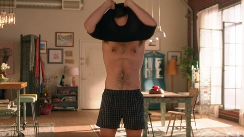 Chris Wood in Supergirl (2015-2017) Shirtless 66907