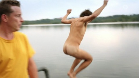 Vladimir Korneev Naked in Eine Sommerliebe zu Dritt. Butt. 61669