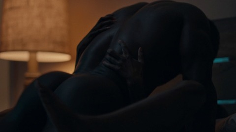 Y'lan Noel Naked as Daniel King. Butt, Sexy, Shirtless, Straight, bedroom, dark. 84621