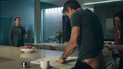Dennis Quaid Nude as Samuel Brukner. Butt. 62450