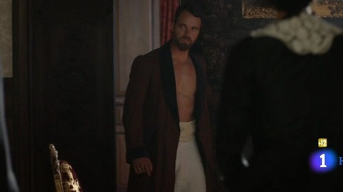Carles Francino in Víctor Ros (2014-2016) Shirtless 62779