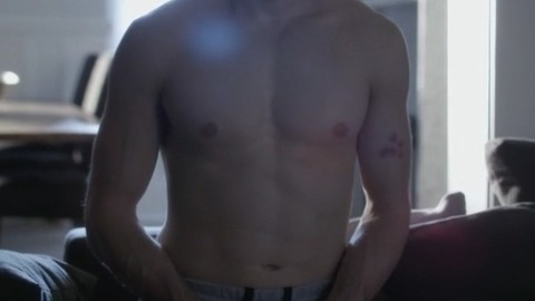 Travelers's Sexiest Scenes with Jared Abrahamson. Shirtless. 62784