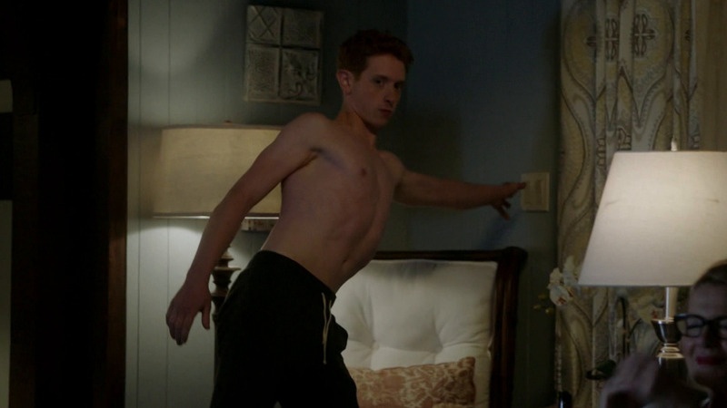 Hottest Niall Cunningham Scene in Life In Pieces. Shirtless. 79874