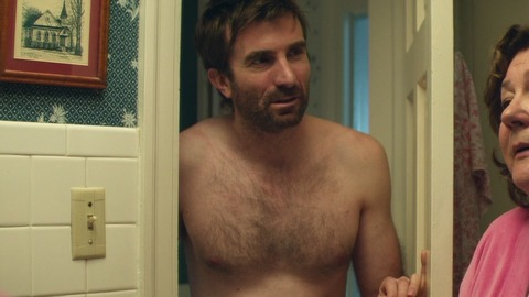 Sharlto Copley in The Hollars (2016) Shirtless Shirtless 63480