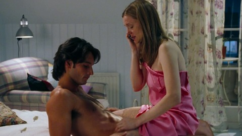 Rodrigo Santoro in Love Actually (2003) Sexy Shirtless Straight 64035