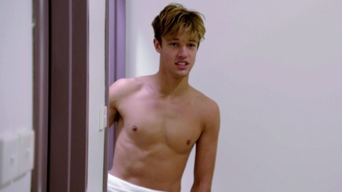 Cameron Dallas in Chasing Cameron (2016) Shirtless 64477