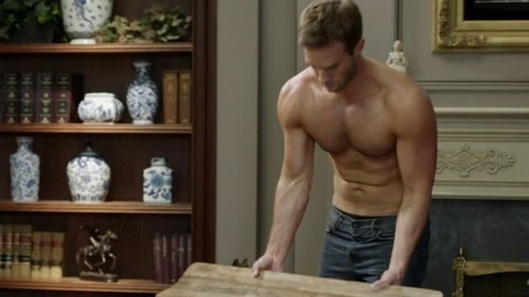 Andy Favreau in The Mick (2016-2018) Shirtless 64702