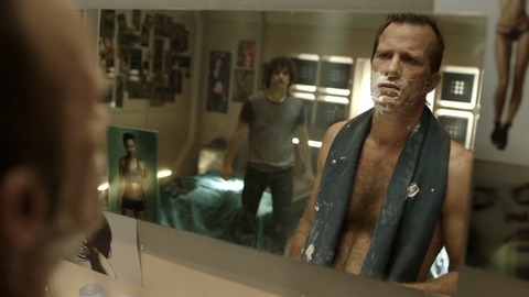 Thomas Jane in The Expanse (2015-2021) Shirtless Hairy Chest Mirror 66106