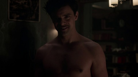 Jacob Fortune-Lloyd in The Collection (2016) Shirtless 66216