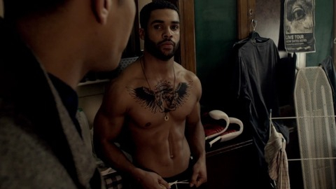 Lucien Laviscount in Snatch (2016-2018) Shirtless 67658