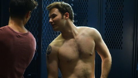 Sexiest Scenes of Bryce Walker from 13 Reasons Why. Shirtless, locker room, sfw. 82223