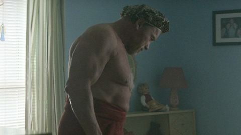 Arnold Schwarzenegger in Aftermath (2017) Sexy Shirtless 70102