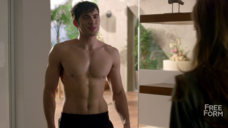 Sexiest Scenes of Rainer from Famous in Love. Shirtless. 68873