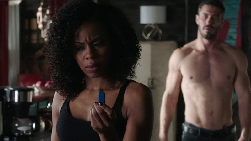 Sexiest Brandon Quinn Scene in Rebel. Shirtless. 69643