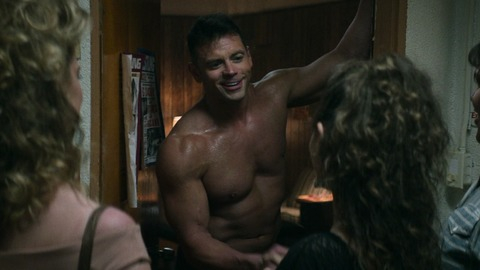 Kevin Kiley in GLOW (2017-2019) Shirtless Answering Door Doorway 71277