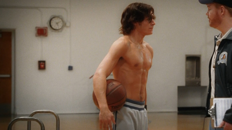 Sexiest Scenes of Mike O'Donnell from 17 Again. Shirtless. 71483