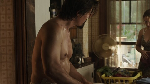 Josh Brolin in Labor Day (2013) Shirtless 72447