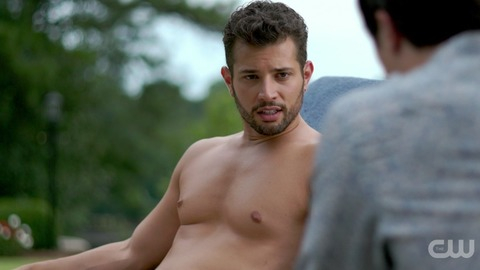 Rafael de la Fuente in Dynasty (2017-2022) Shirtless 75476