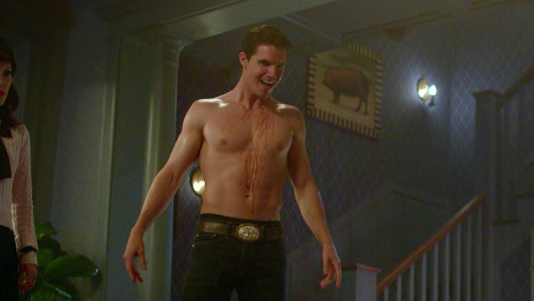 Sexiest Scenes of Max from The Babysitter. Shirtless. 75053