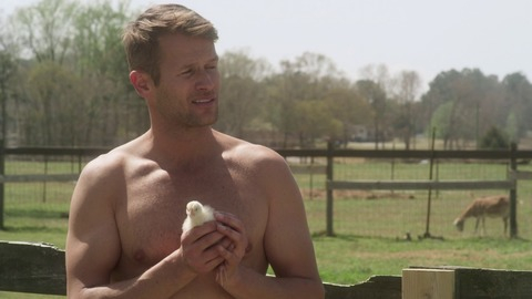 Johann Urb in Hollywood Dirt (2017) Shirtless 75396