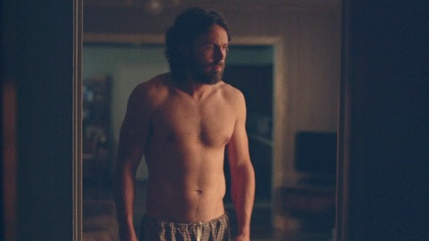 Casey Affleck in A Ghost Story (2017) Sexy Shirtless 75712
