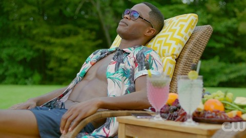 Sam Adegoke in Dynasty (2017-2022) Bathing Suit Shirtless Bathing Suit Shirtless 75733