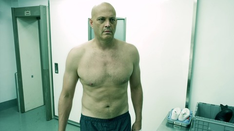 Vince Vaughn in Brawl in Cell Block 99 (2017) Shirtless Underwear 77531